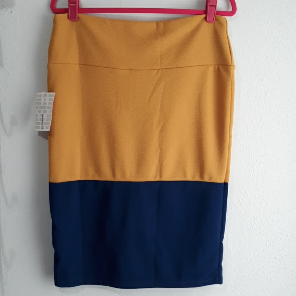 LuLaRoe Cassie Pencil Skirt - Large BNWT